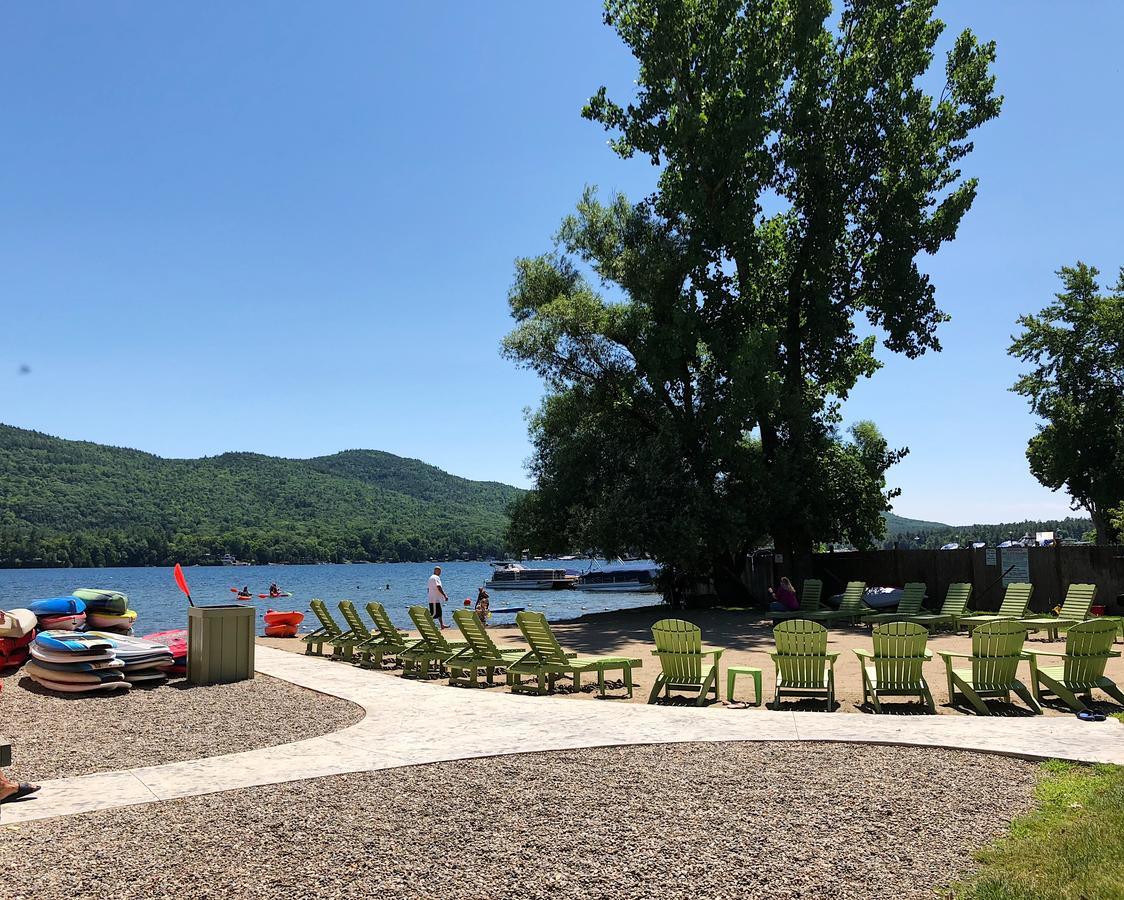 Shore Meadows Lodge Llc Lake George Exterior foto